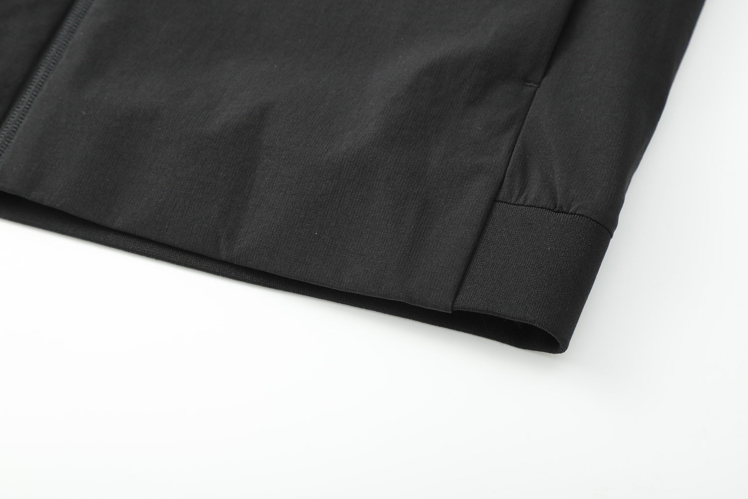 Woven Jacket (Men) - Black