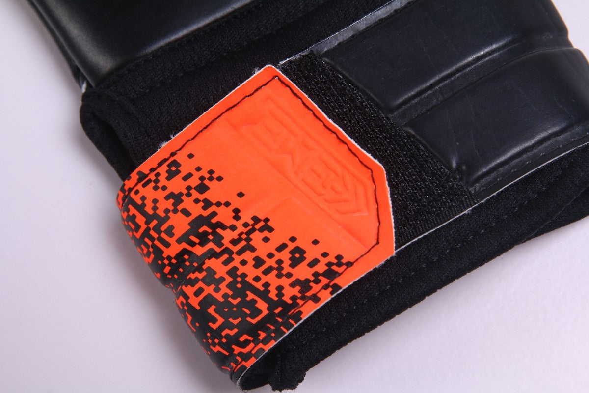 Goalkeeper Gloves (Training) - Black/Neon Orange