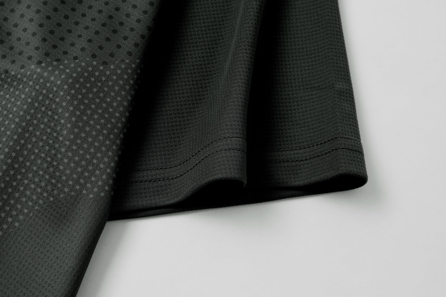 T-Shirt (Adults) 1 - Black