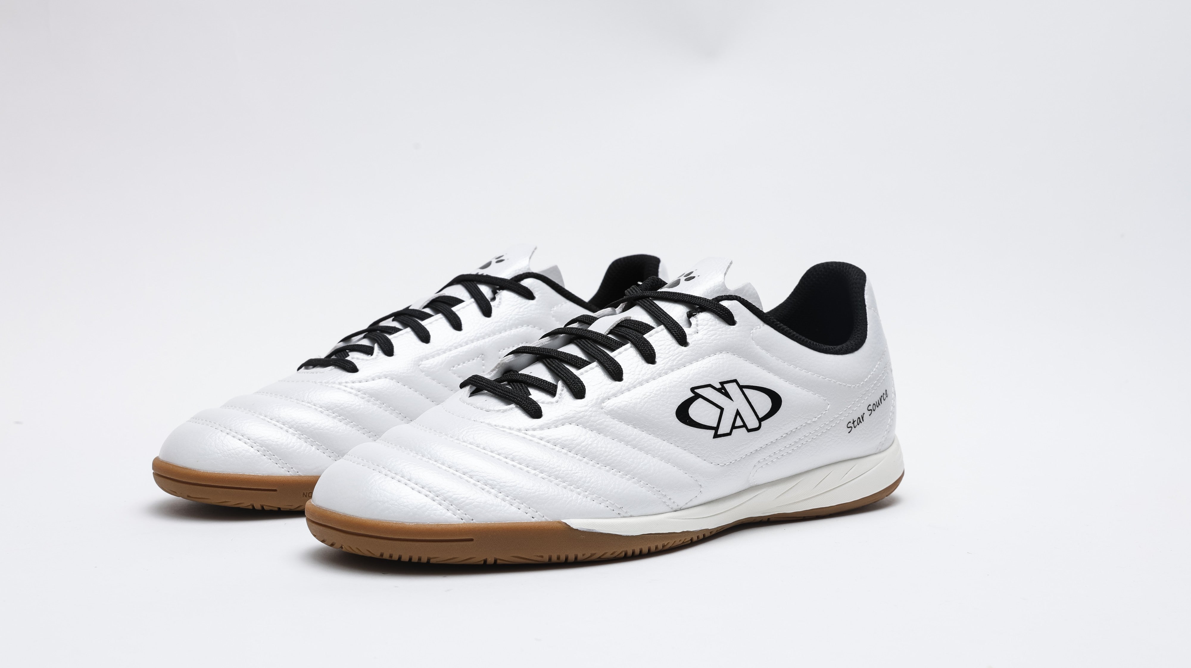 Men Futsal Shoes - Indoor (IN) - White