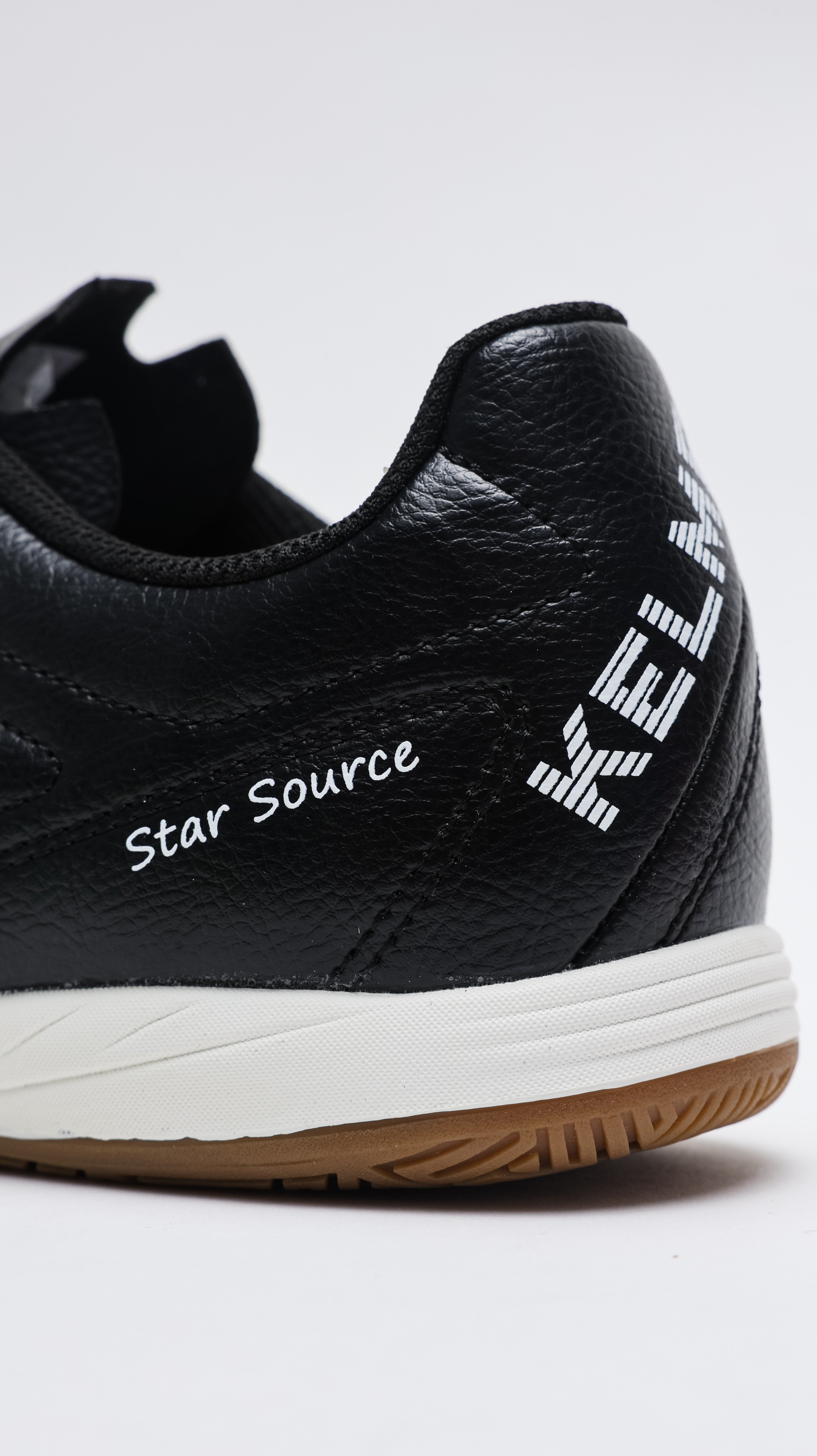 Men Futsal Shoes - Indoor (IN) - Black