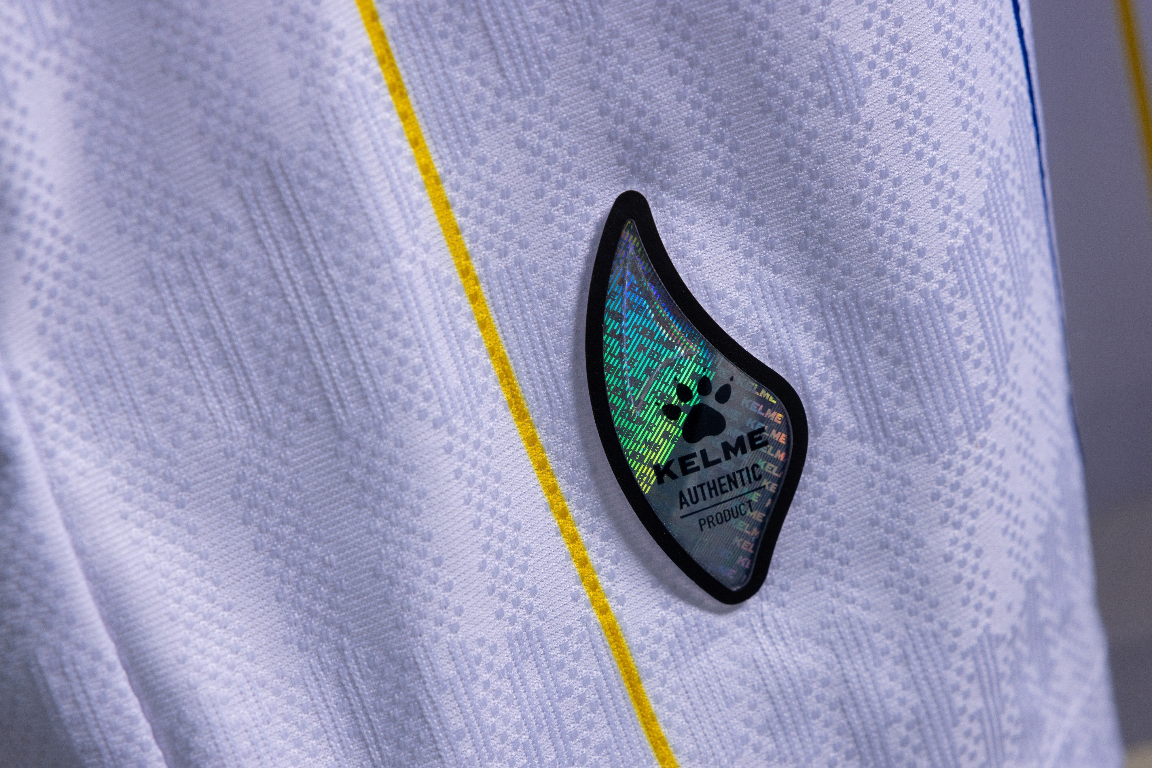 Jersey Timnas Bosnia and Herzegovina (NSFBiH) - Away - Short Sleeve - Player Issue - White/Dark Blue