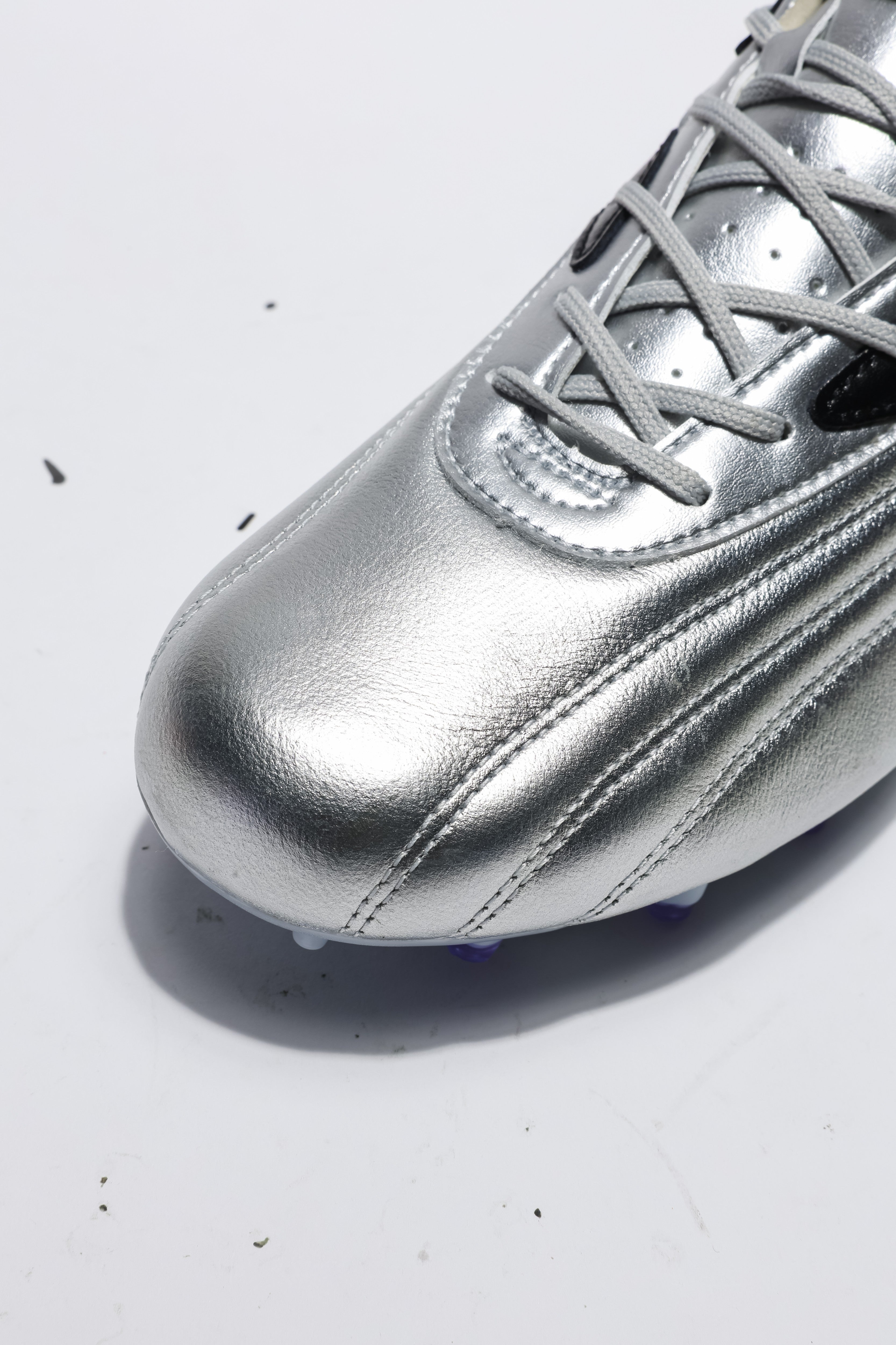 Men Football Shoes - Multi Ground (MG) - Metal Silver
