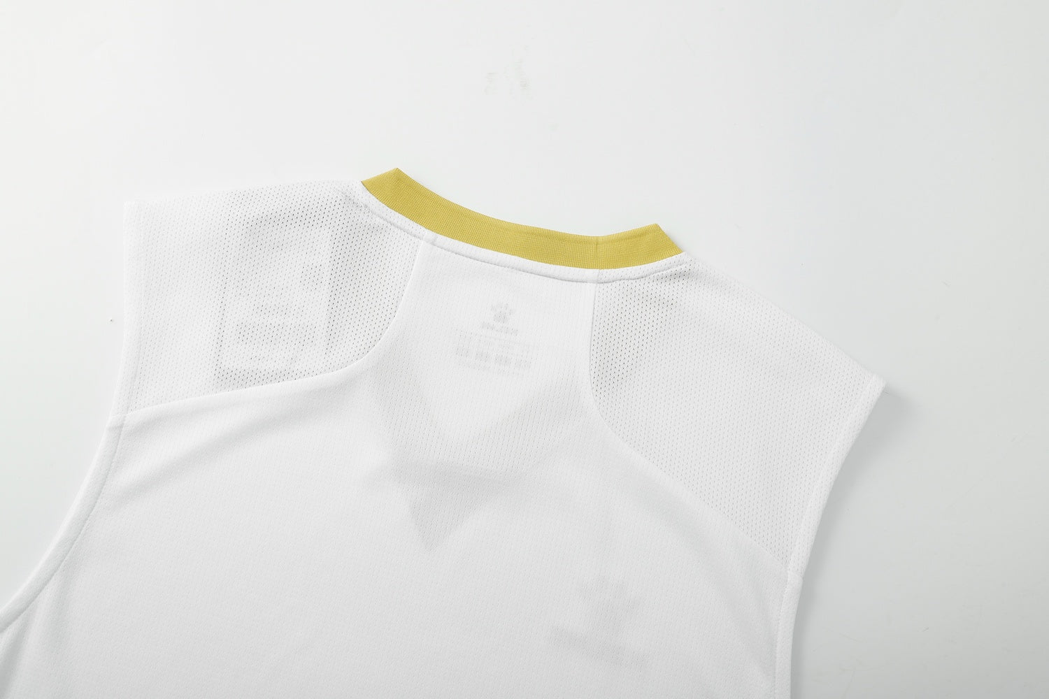 Training Vest (Adults) - White