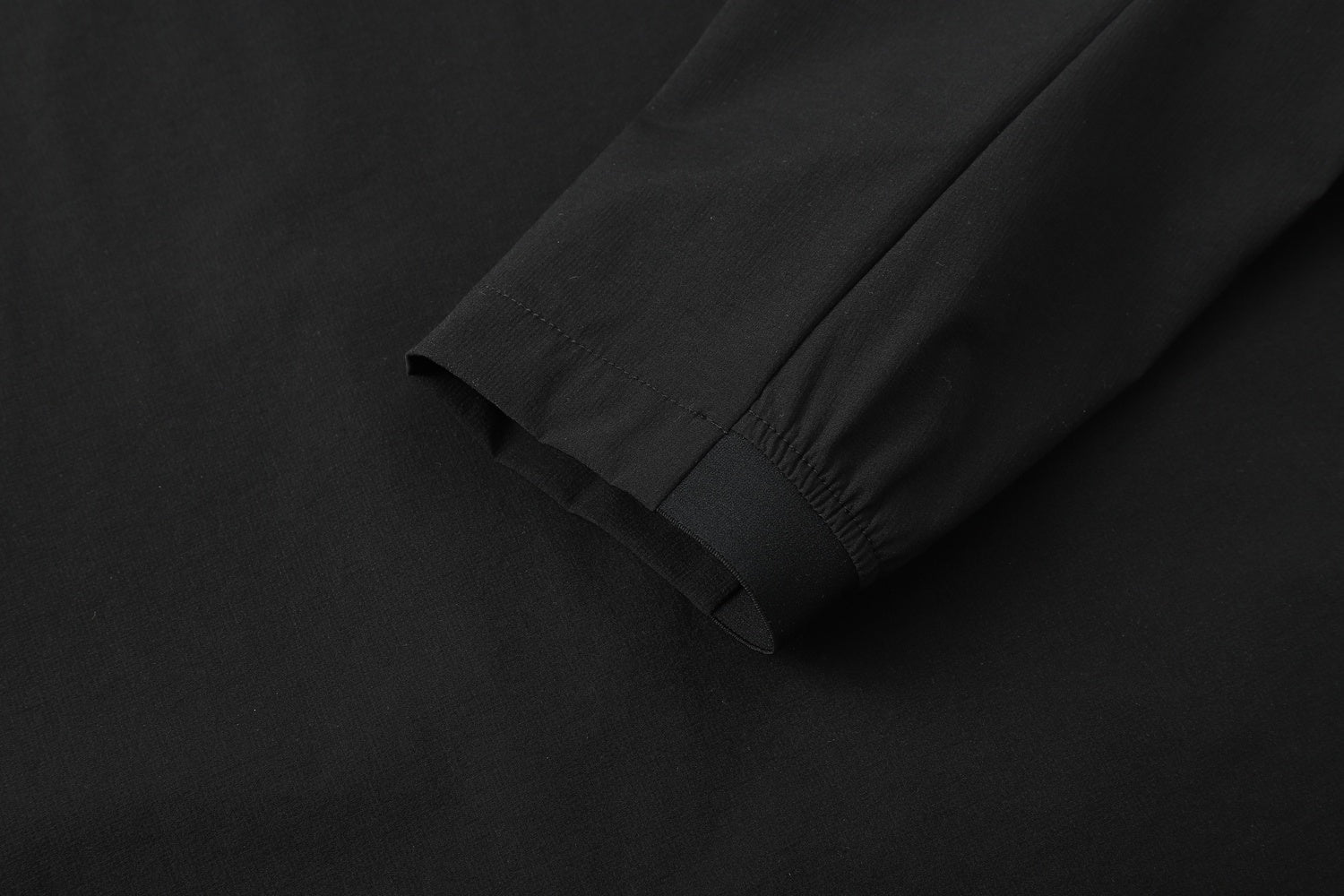 Woven Jacket (Men) - Black