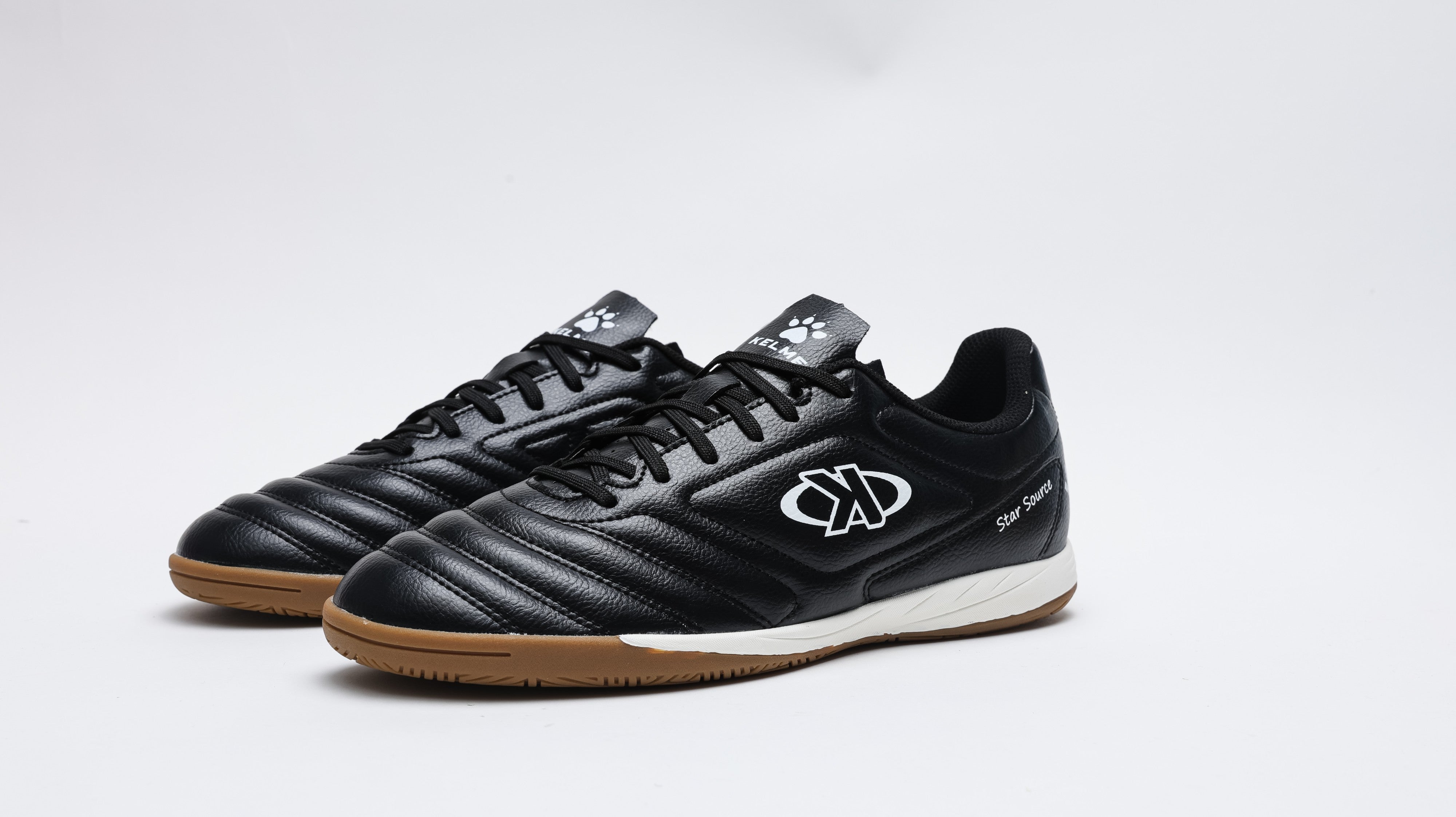 Men Futsal Shoes - Indoor (IN) - Black