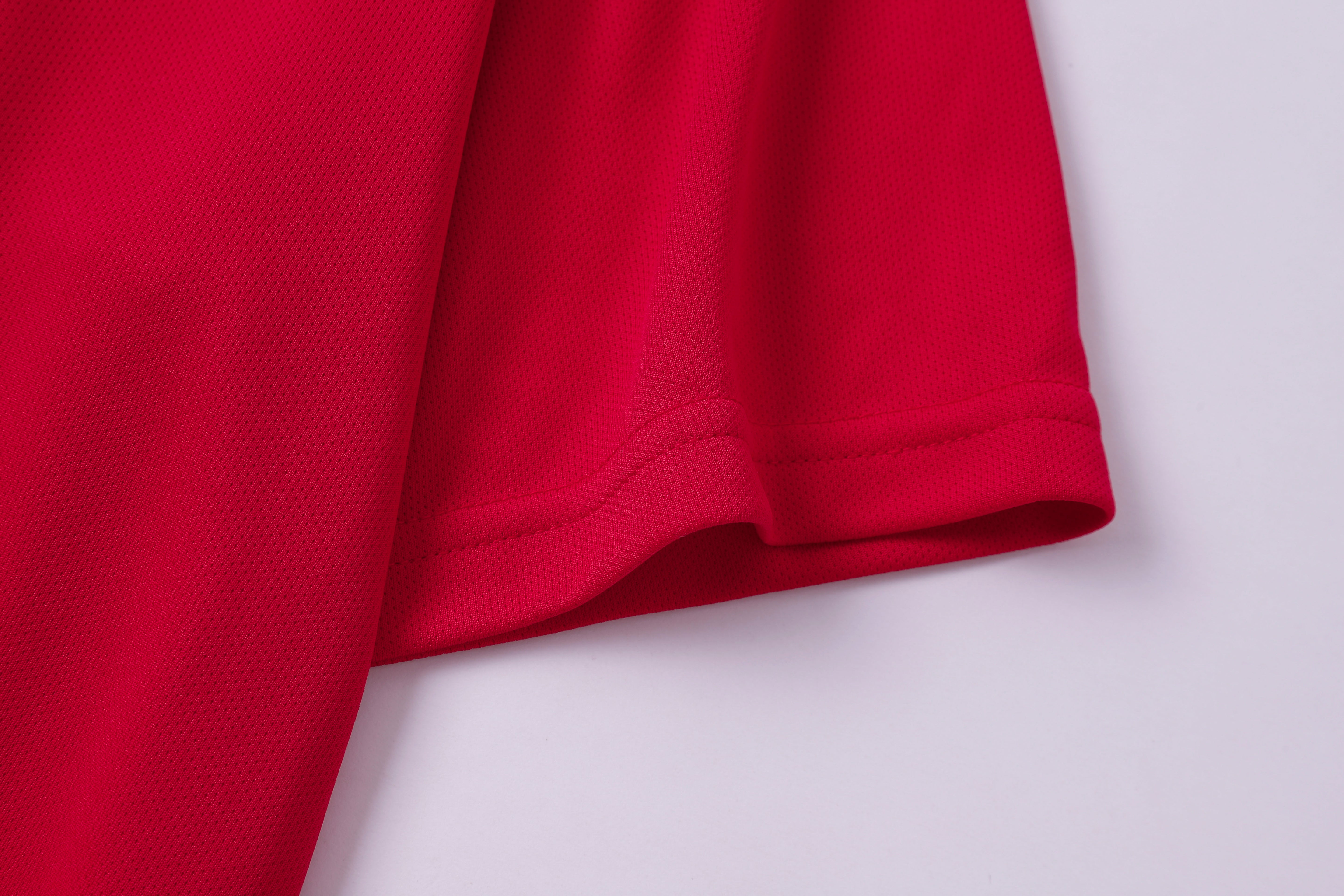 T-Shirt (Adults) - Red