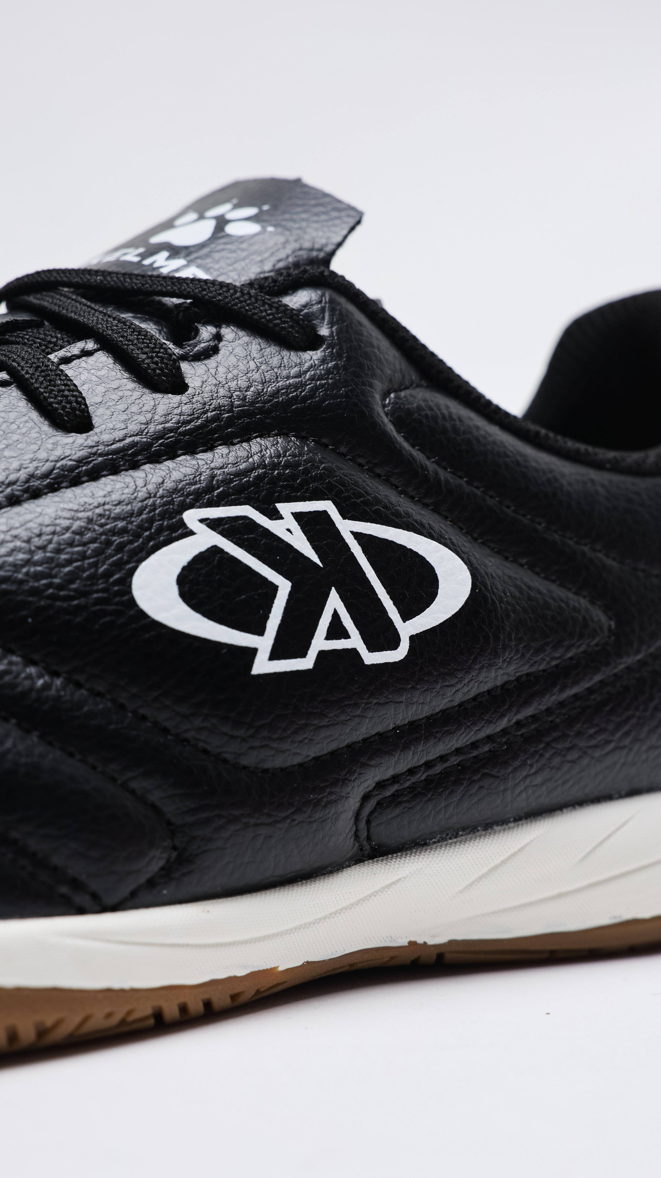 Men Futsal Shoes - Indoor (IN) - Black