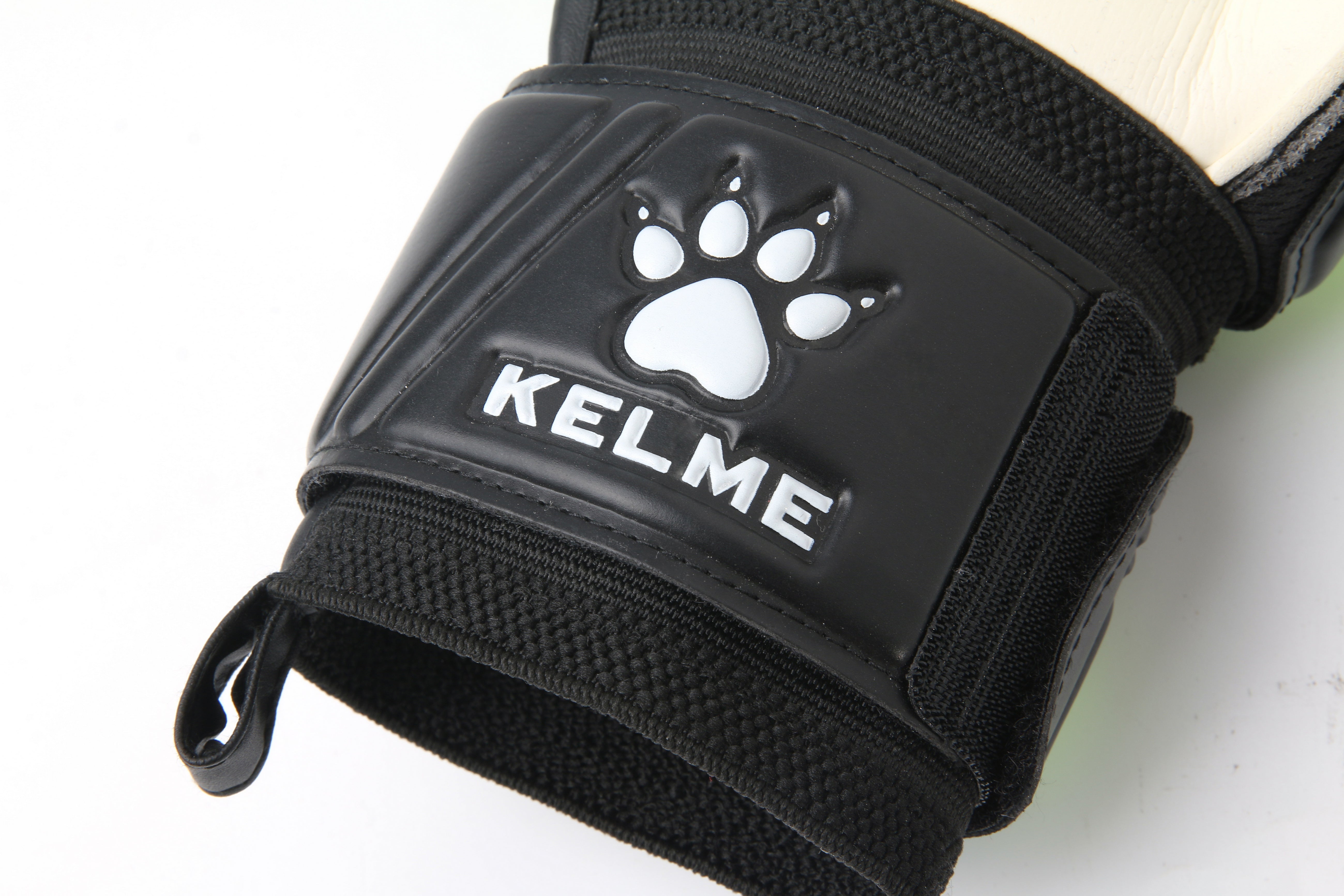 Goalkeeper Gloves (Match) - Black/Neon Green