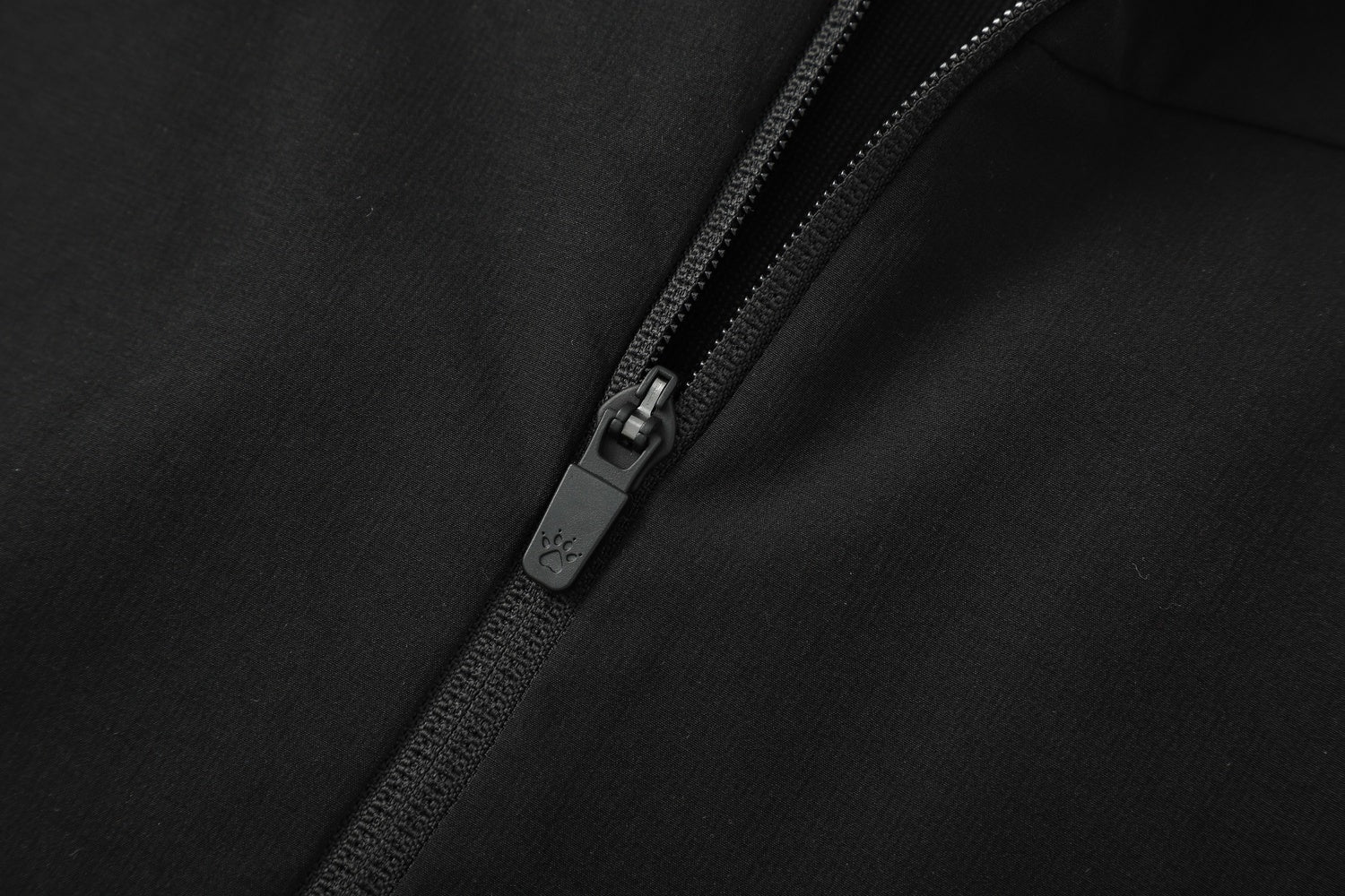 Woven Jacket (Women) - Black