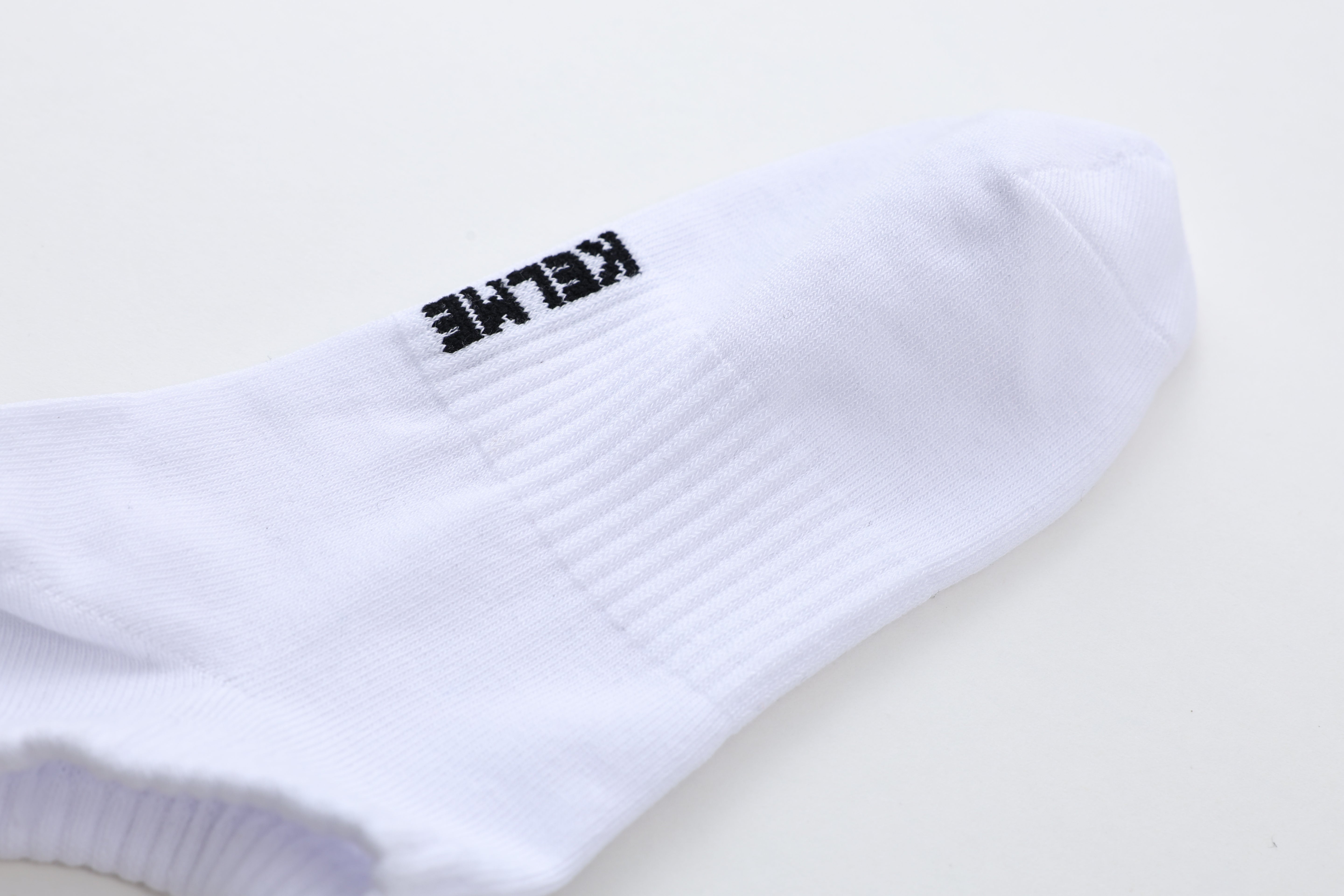 No-Show Socks (Adults) - White