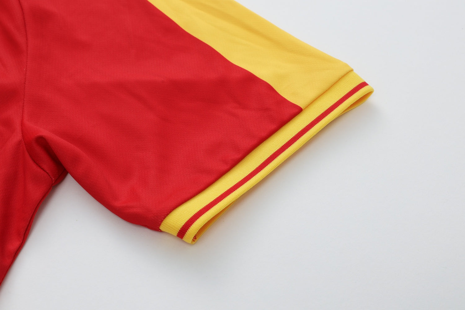 Short Sleeve Football Shirt (Adults) - Red/Yellow