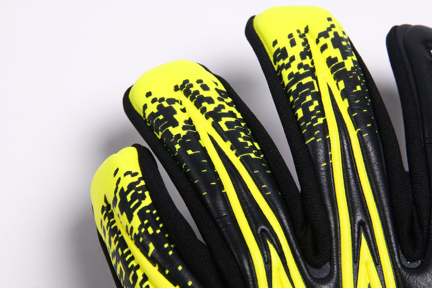 Goalkeeper Gloves (Training) - Black/Neon Yellow