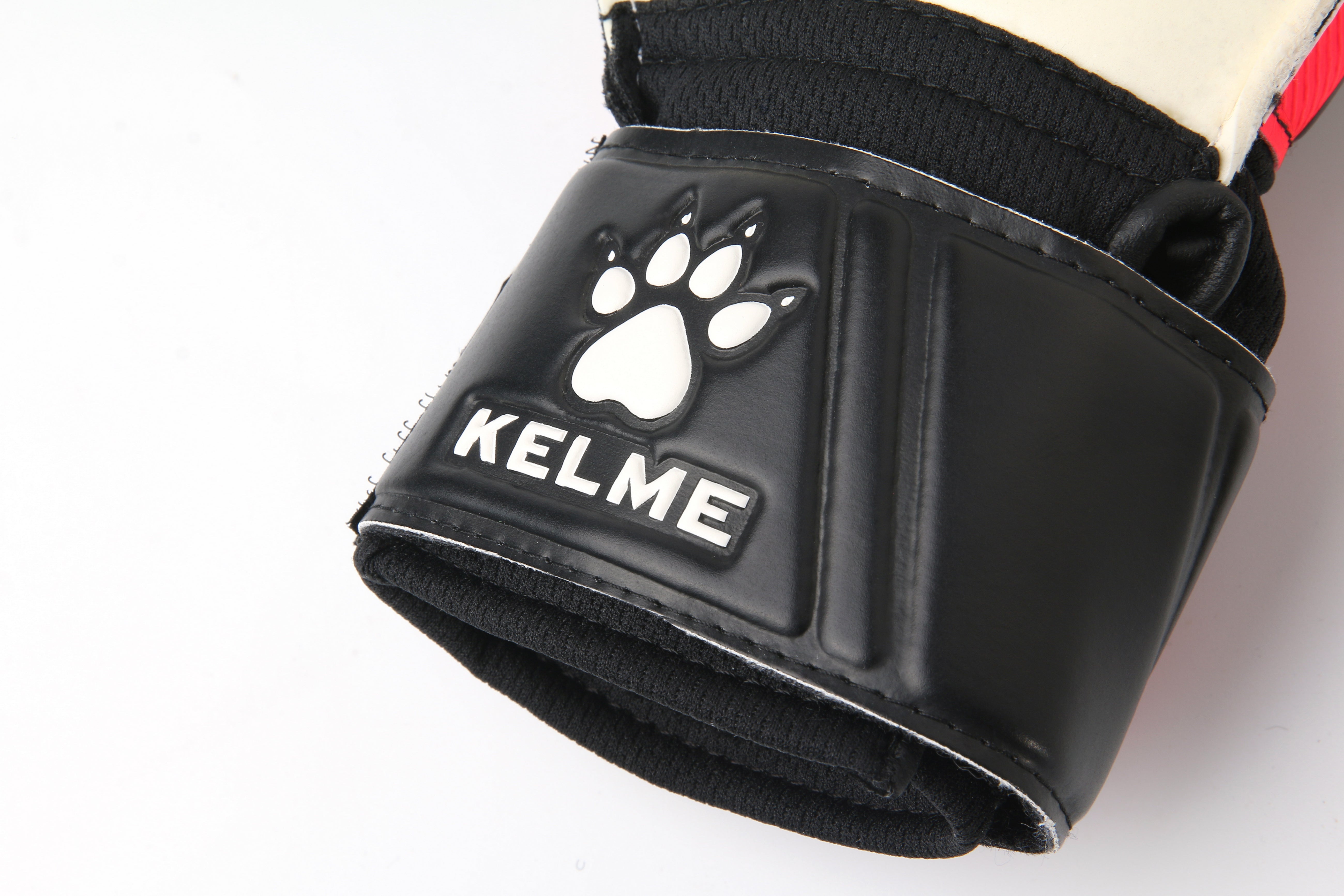 Goalkeeper Gloves (Training) - Black/Neon Red