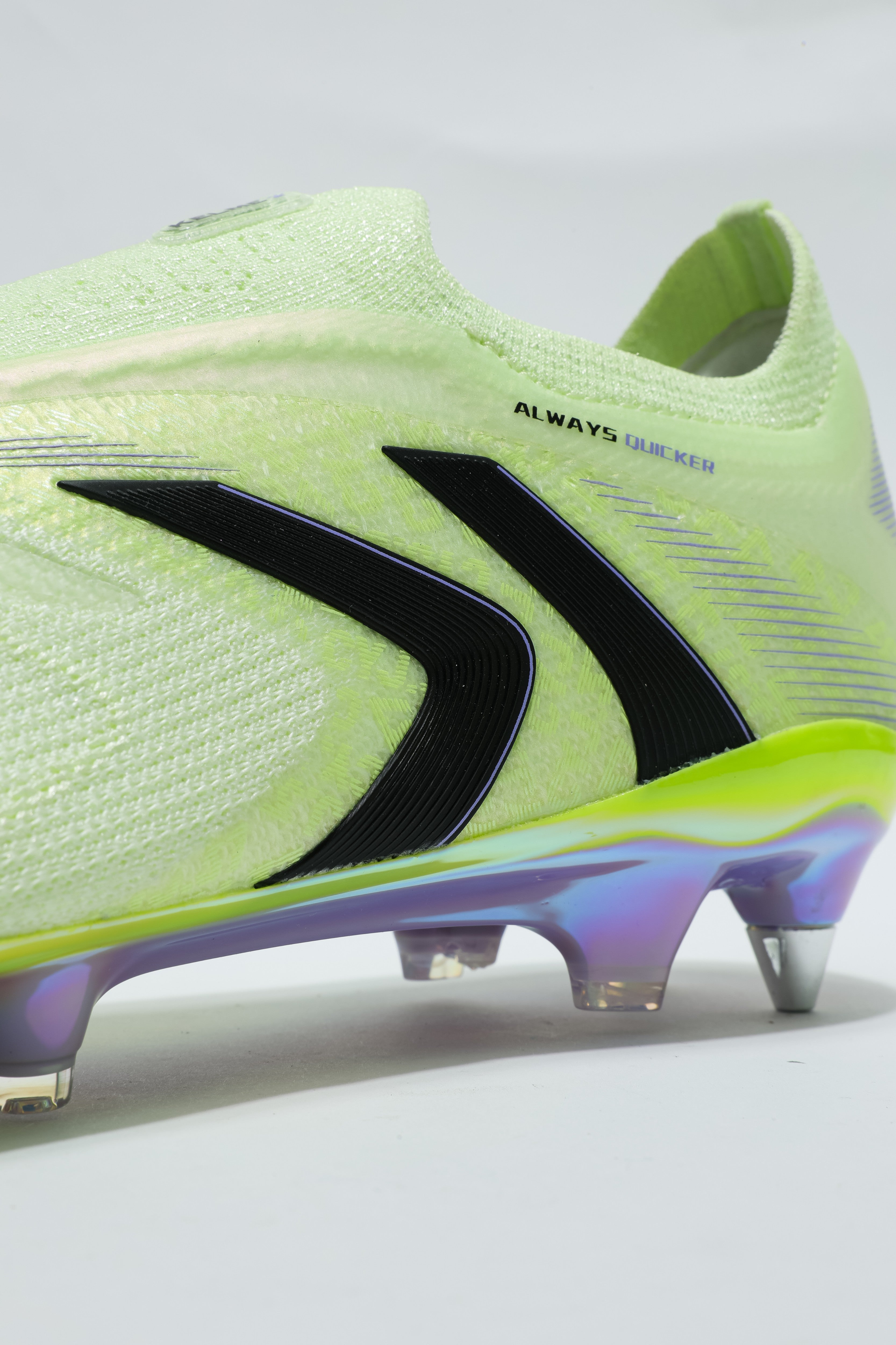 Men Football Shoes - Soft Ground (SG) - Light Turquoise