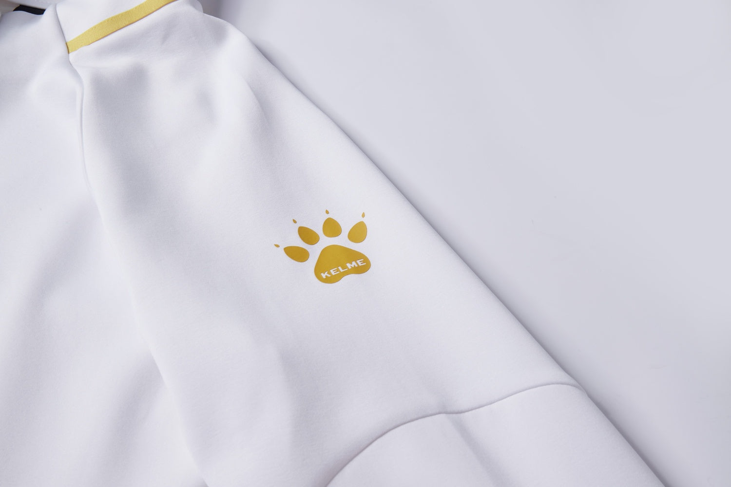 Half Zippered Training Pullover (Adults) - White