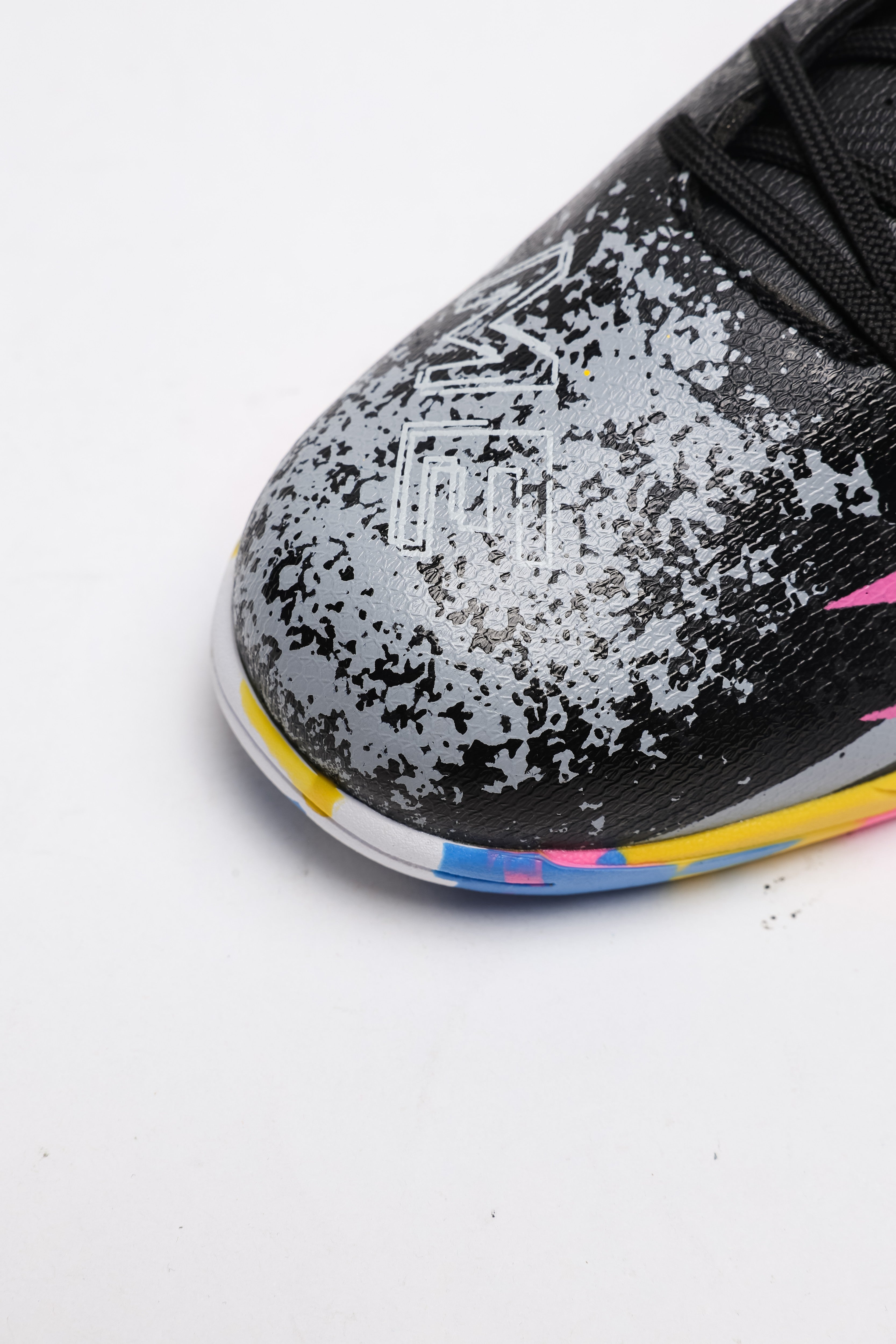 Men Futsal Shoes - Indoor (IN) - Black/Rose